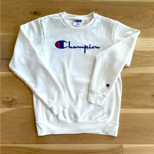 CHAMPION Crew Neck White Pullover (kids XL)